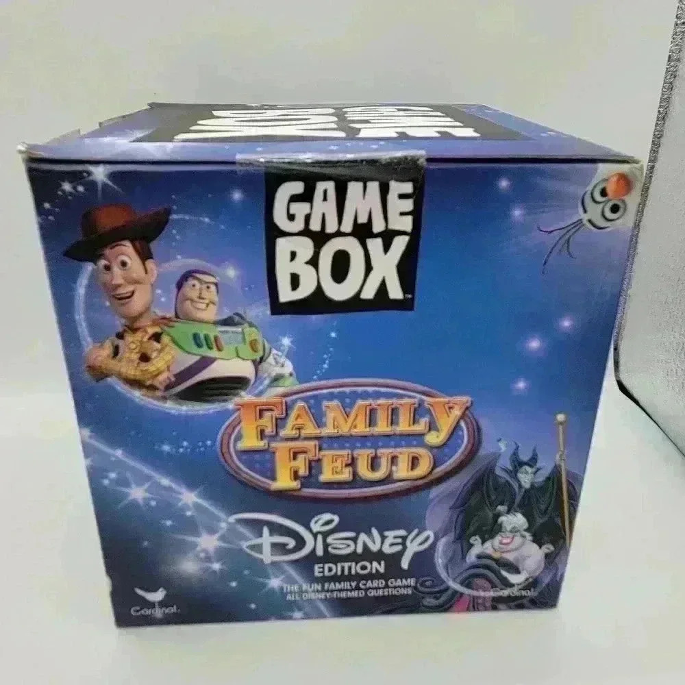 New ! Family Feud - Disney Edition Trivia Box Card Game 2+ Players (age 8+) - Picture 2 of 5